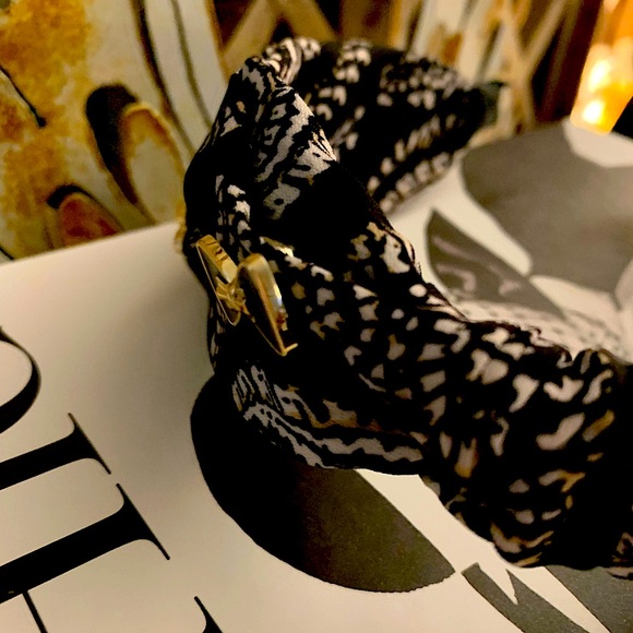 Handmade Headband - Picture 8 of 8